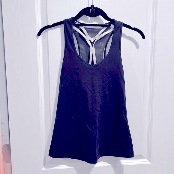 Lululemon dark purple workout top tank with built in bra - Picture 1 of 4